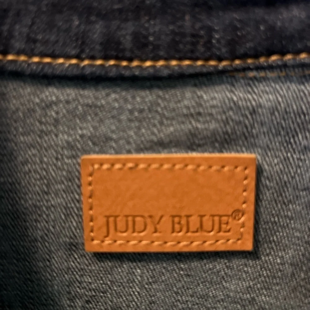 Judy Blue Jean / denim jacket Small - Picture 3 of 5